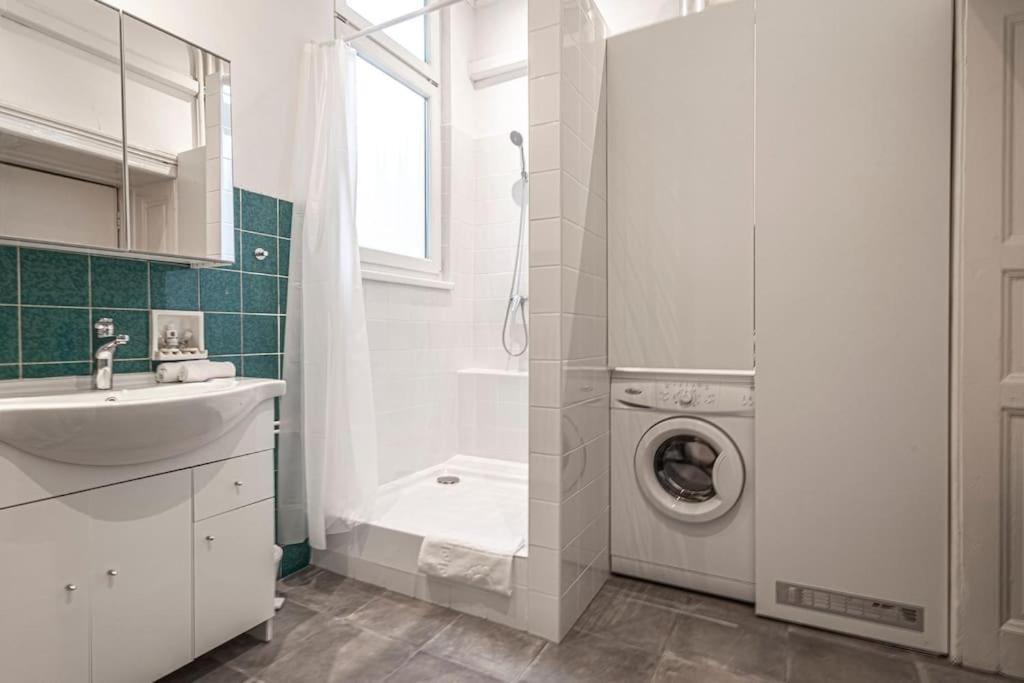 Gentleman Apartment Budapest Ngoại thất bức ảnh